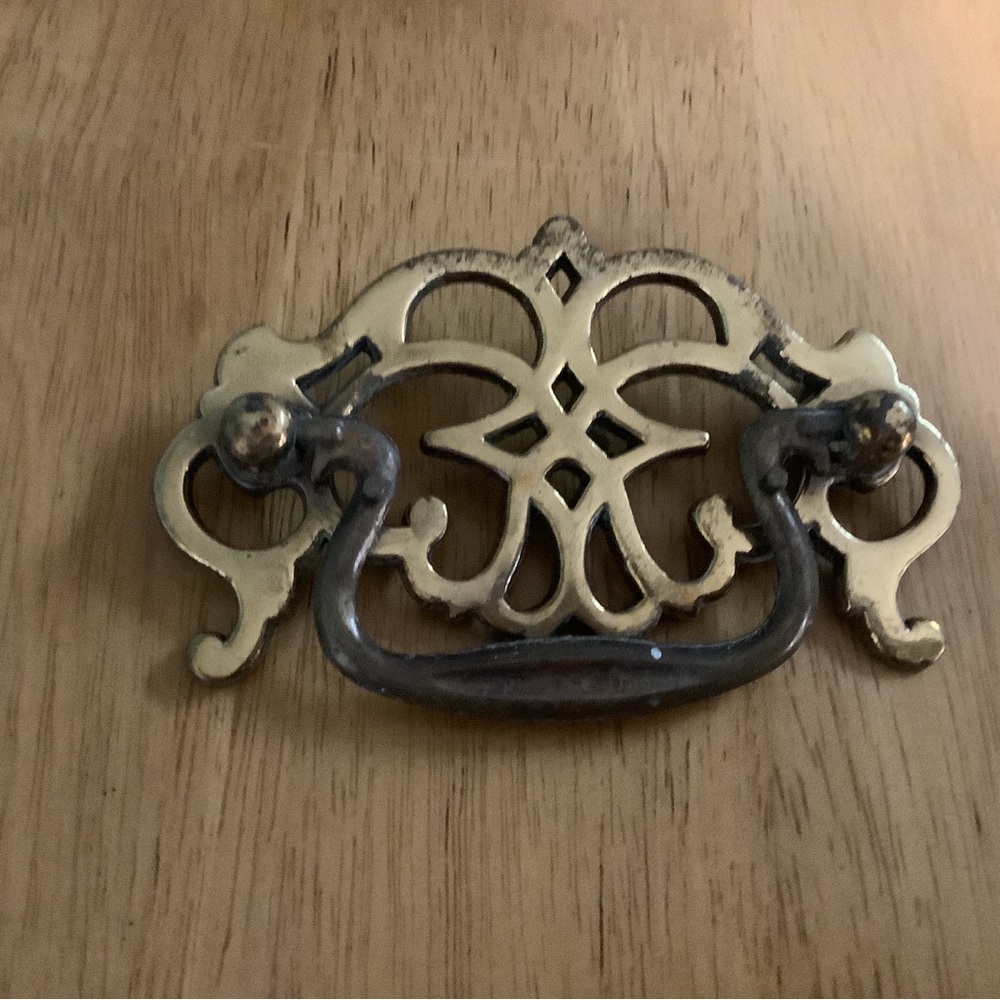 4Classic Brass and Dark Bronze Decorative Drawer Pull - in brass and dark bronze